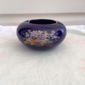 Cloisonné’ deep blue floral ashtray, JAPAN VINTAGE